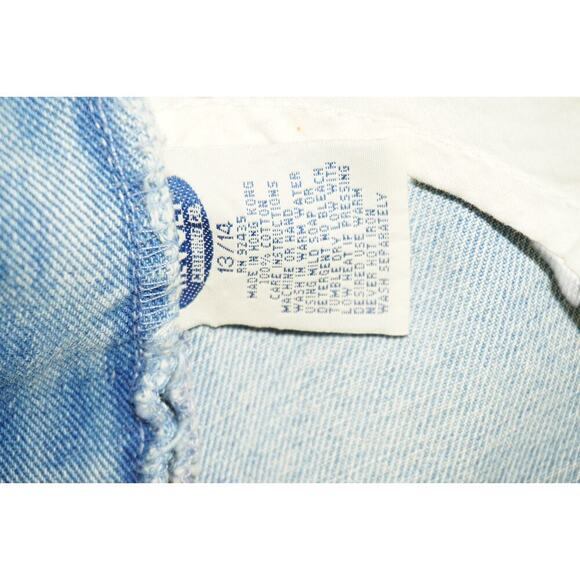 Vintage Revolt High-Waisted Embroidered Denim Shorts – Light Wash 90s Y2K - Picture 7 of 13